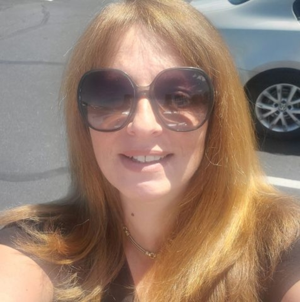 Meet your Posher, Ilana